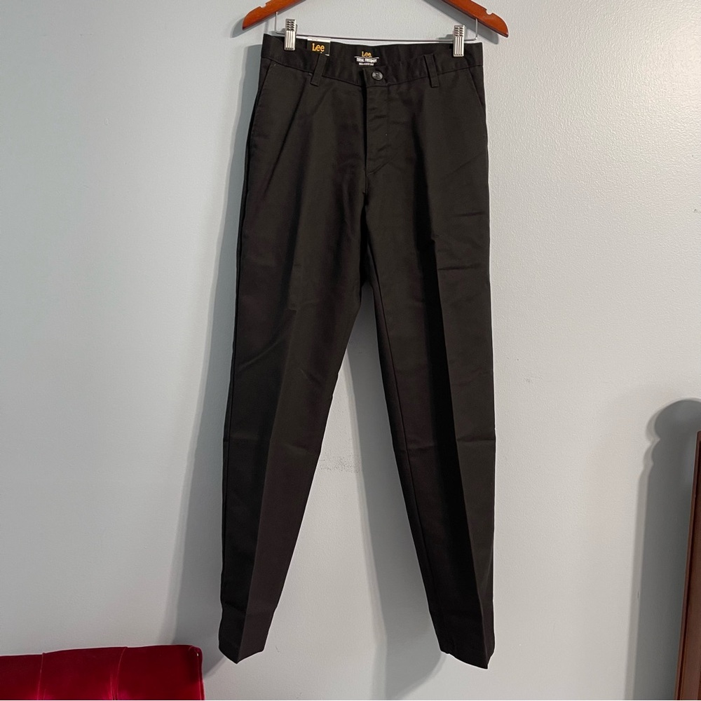 Lee Men's Black business straight fit chino Pants
